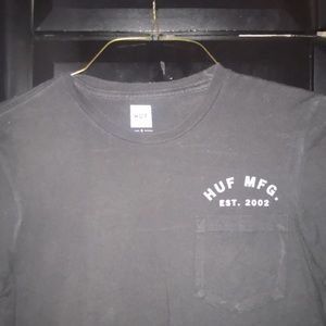 HUF tee size small